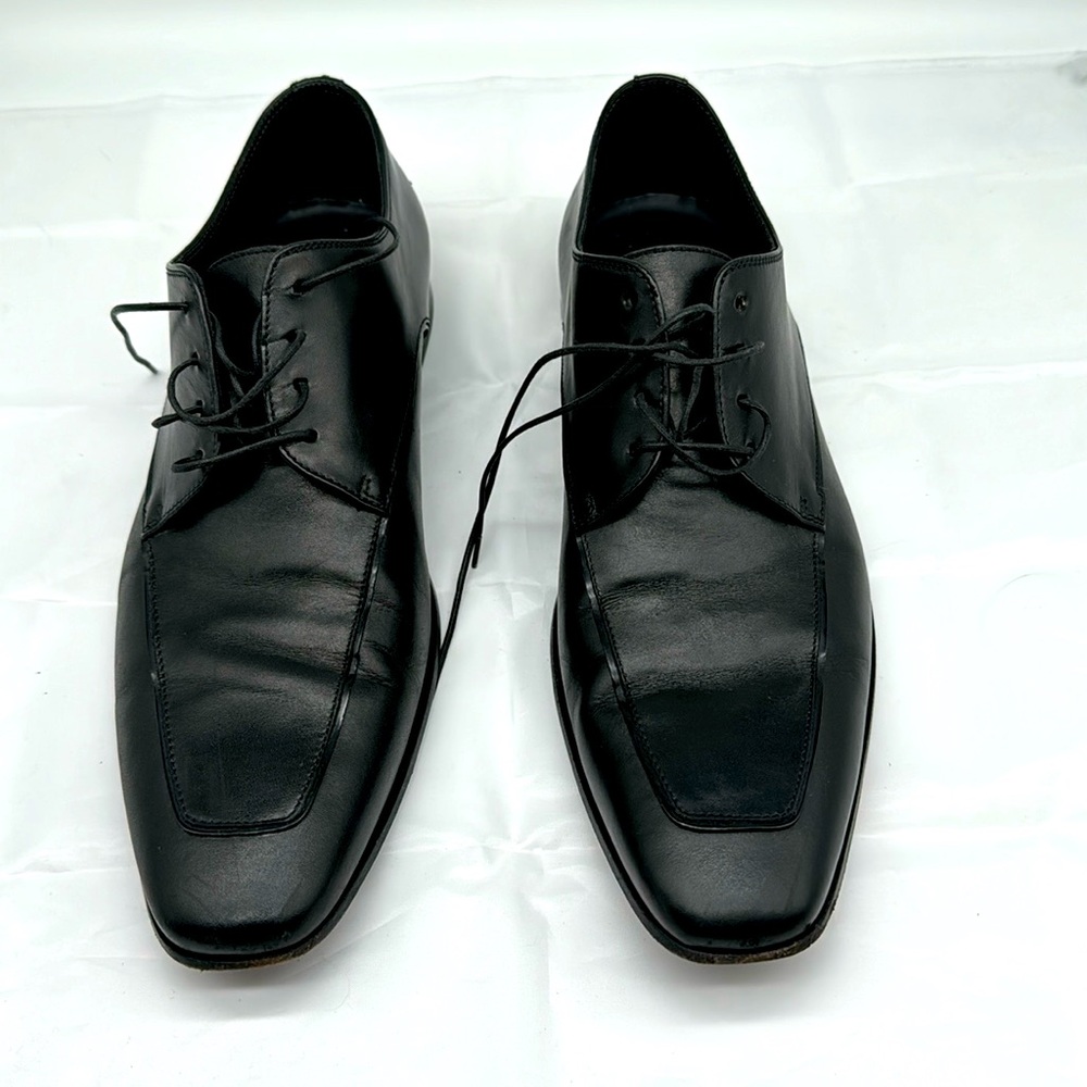Boss black leather derby shoes 8 1/2 excellent condition